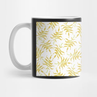 Elegant yellow leaf pattern Mug